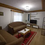 Appartement Emblematic House 3 Gjirokastër