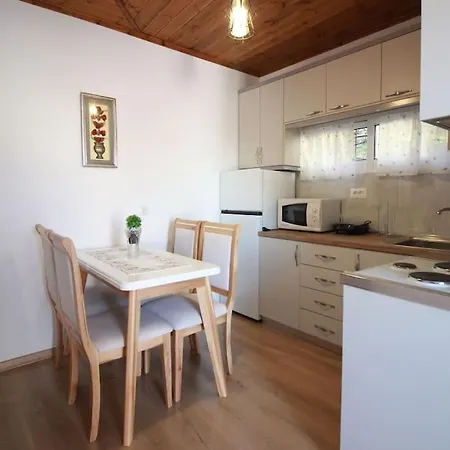 Emblematic House 3 Appartement