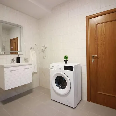 Emblematic House 3 *