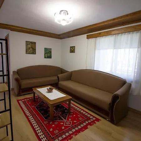 Apartman Emblematic House 3