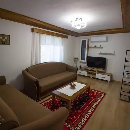 Appartement Emblematic House 3 Gjirokastër