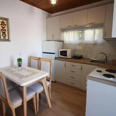 Emblematic House 3 Gjirokastër