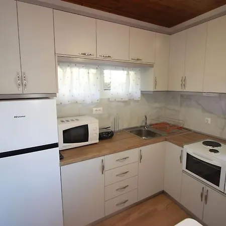 Apartment Emblematic House 3