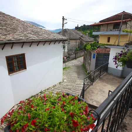 Emblematic House 3 Appartement