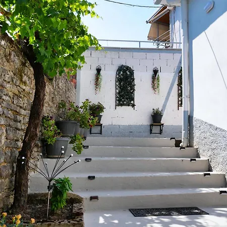Emblematic House 3 Gjirokaster