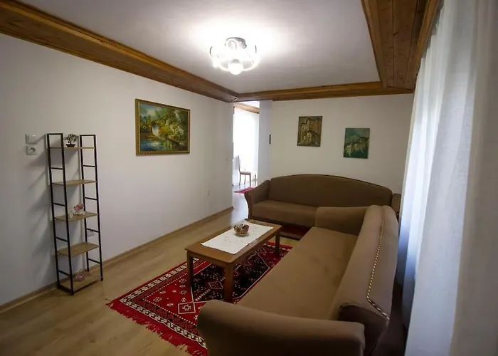 Emblematic House 3 Апартаменты