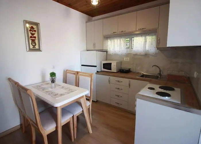 Emblematic House 3 Gjirokastër