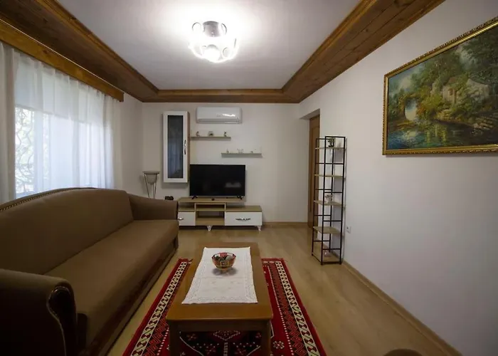 Emblematic House 3
